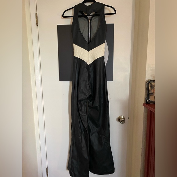 Revice Hollywood Heartthrob Sleeveless Viral Faux-Leather Jumpsuit - Picture 6 of 12